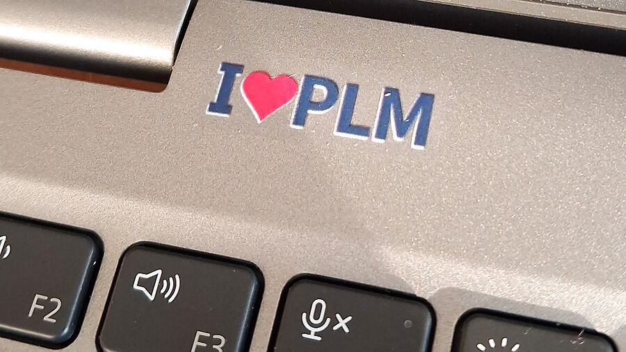 “I ♥ PLM” sticker on my laptop
